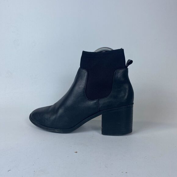 Steve Madden Erika Chelsea‎ Ankle Bootie Womens 8M Black Leather Elastic Goring - Picture 8 of 12